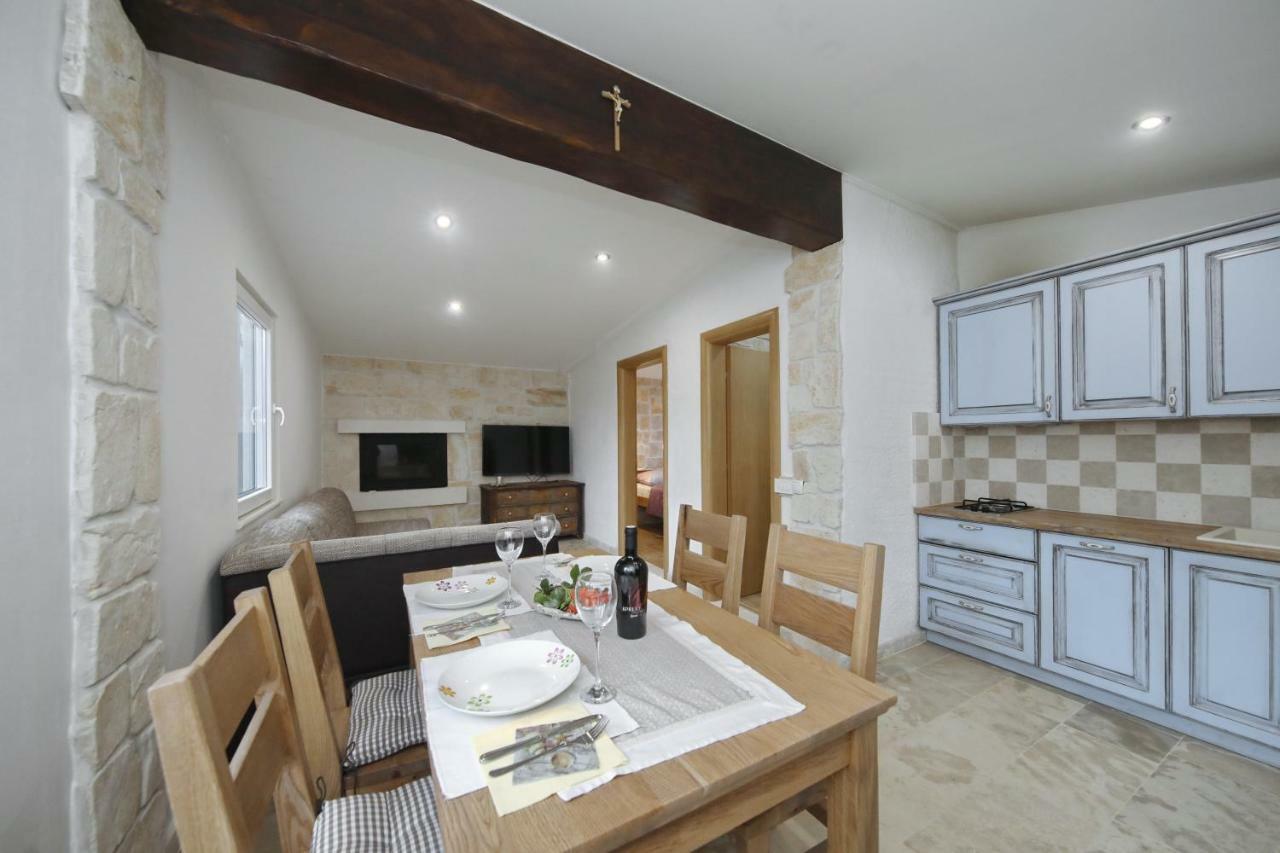 Holiday Home Petar ดราเก ภายนอก รูปภาพ