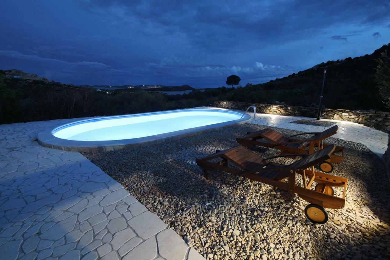 Holiday Home Petar ดราเก ภายนอก รูปภาพ